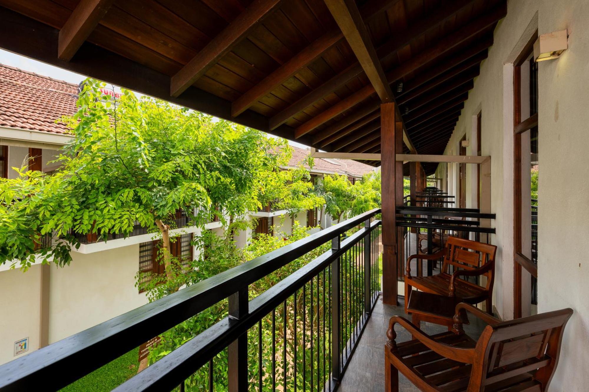 The Thinnai - All-Suites Boutique Hotel Jaffna Extérieur photo